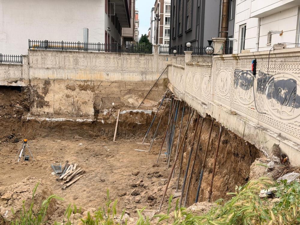 Afyonkarahisar'da görenleri hayrete düşüren güvenlik önlemi