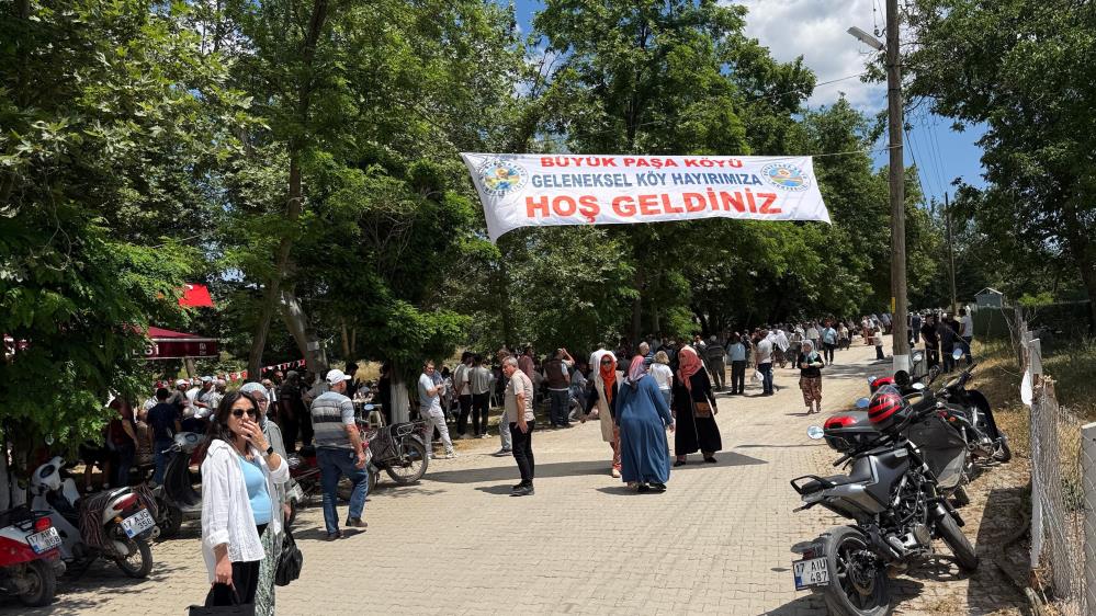 Büyükpaşa köyünde geleneksel köy hayrı düzenlendi