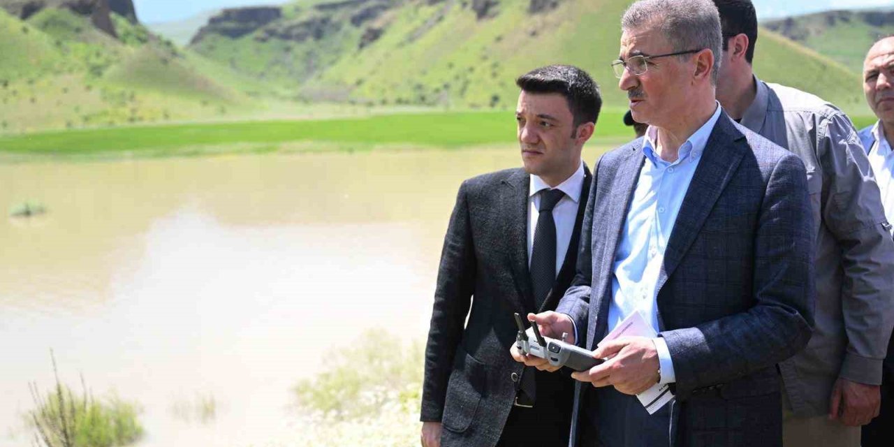 Erzurum’da girdiği nehirde kaybolan çobanı arama çalışmaları sürüyor