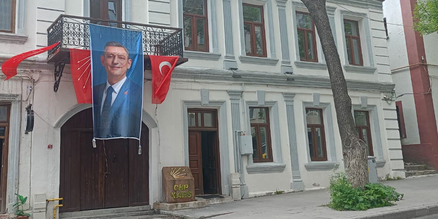 CHP’de Mahkeme Kararı Sonrası Kulisler Hareketli: Kars İl Başkanı ve İnan Akgün Alp İddiası!