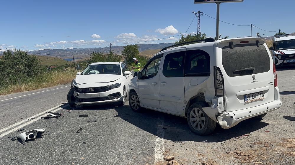 Elazığ’da trafik kazası: 2 yaralı