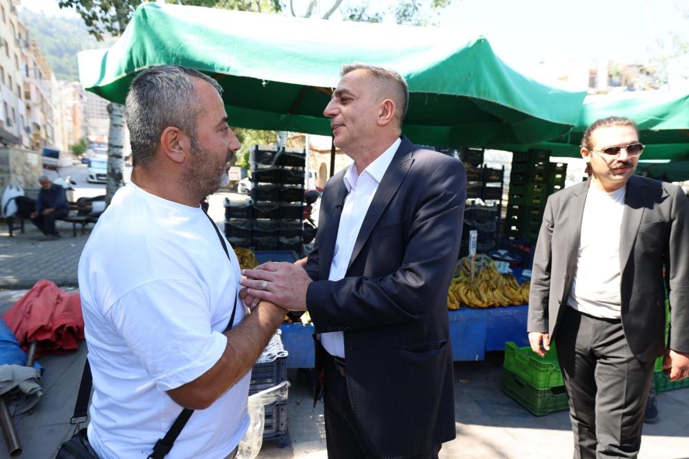 Başkan Şimşek, pazarcı esnafı ve vatandaşların sorunlarını dinledi