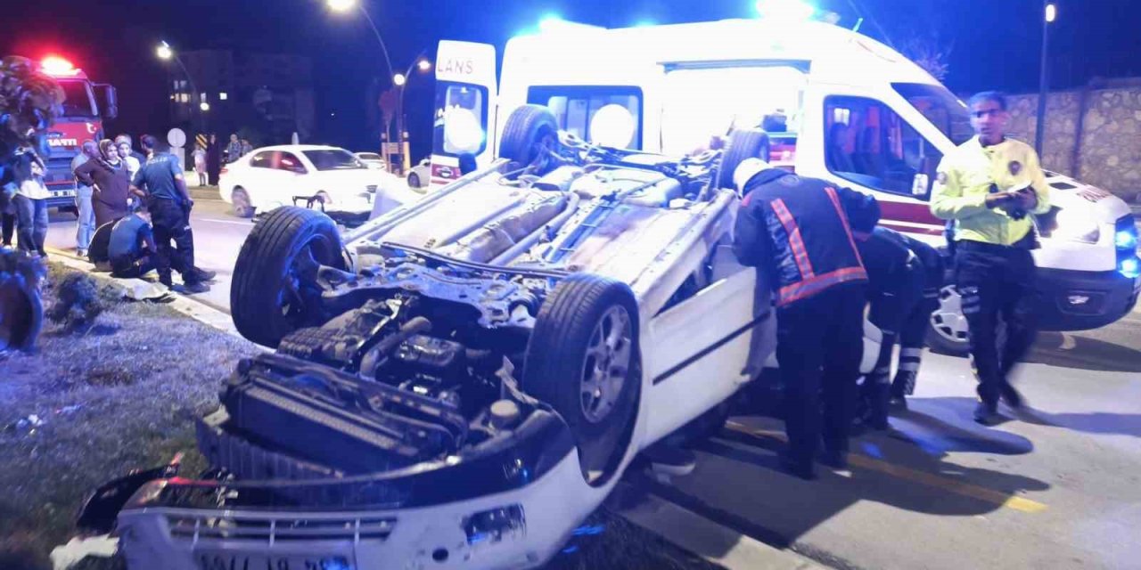 Kontrolden çıkan araç ters döndü: 2 yaralı