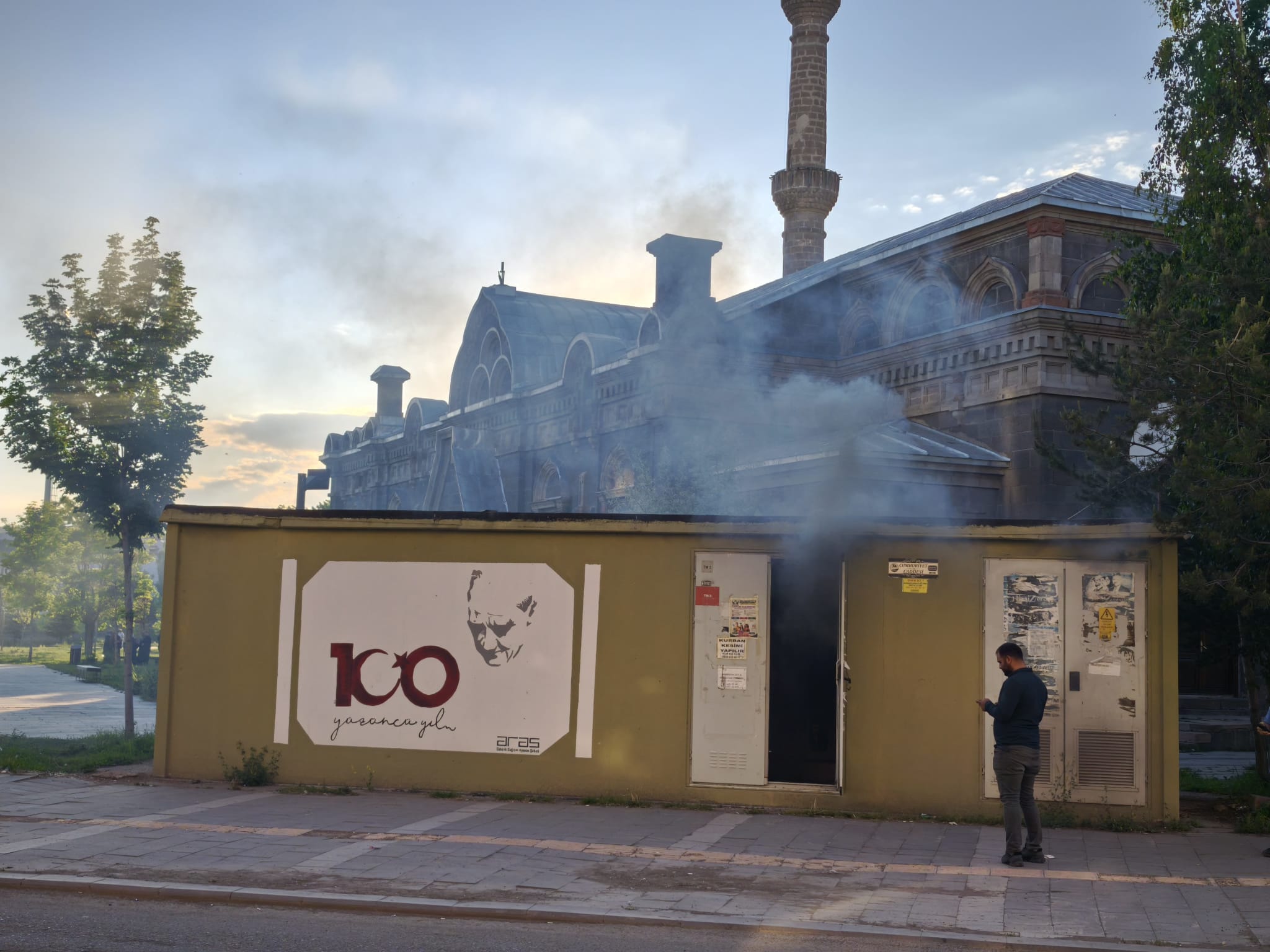 Kars’ta Trafo Patlaması: Kentin Büyük Bölümü Karanlığa Gömüldü