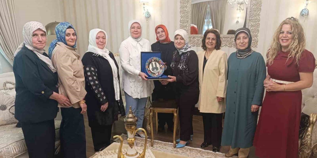 Kadın Meclisi’nden aile ve toplum odaklı istişare