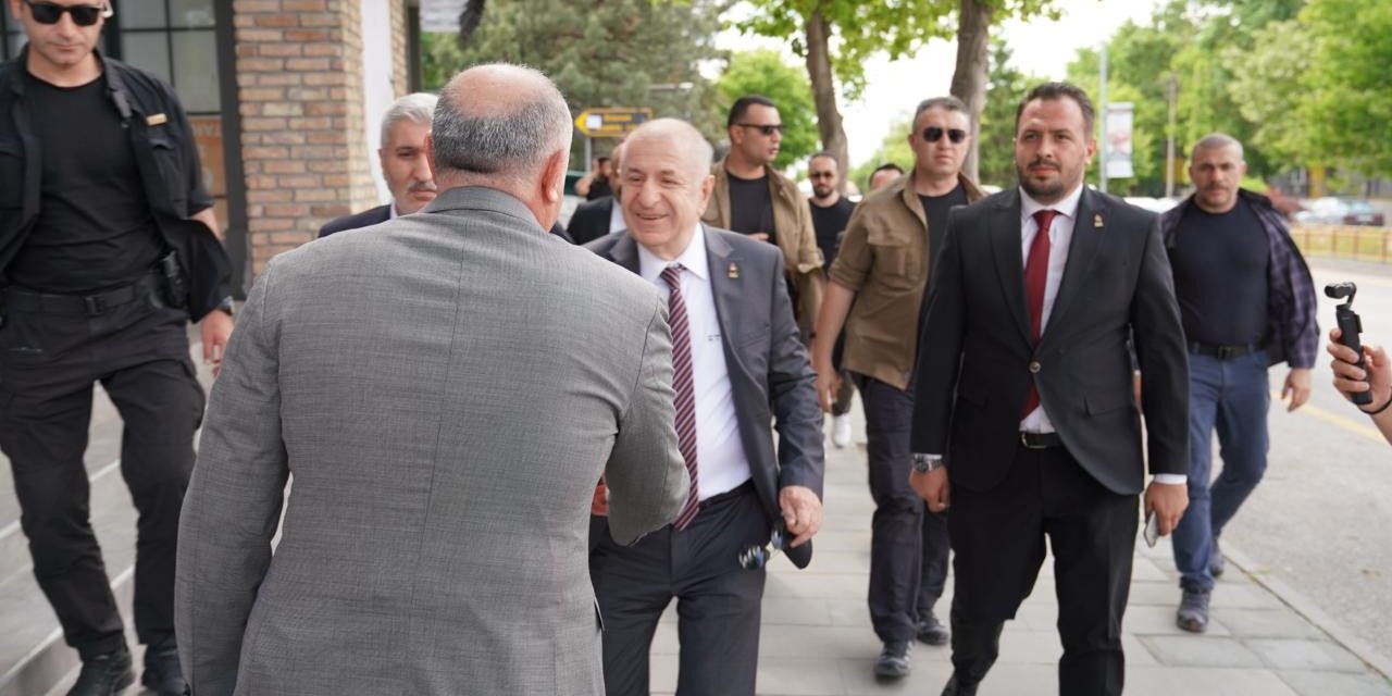 Prof. Dr. Ümit Özdağ’dan ETSO’ya Ziyaret
