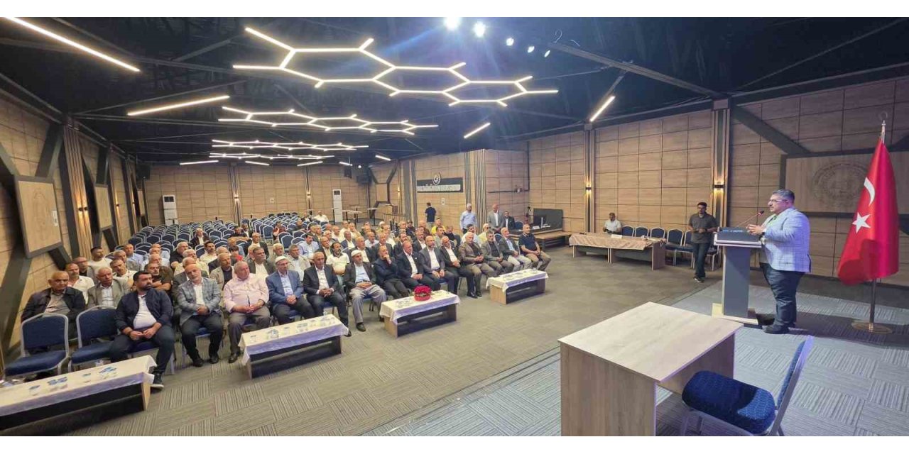 Tatvan’da toplumsal sorunlarla ilgili istişare toplantısı düzenledi