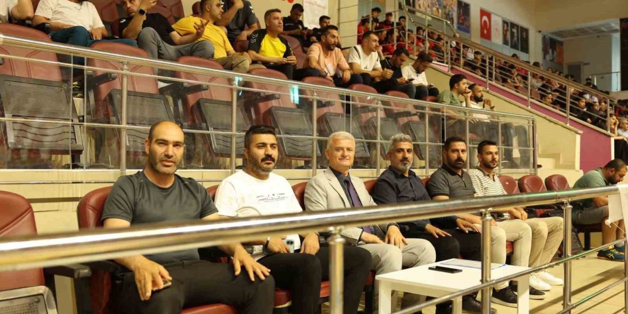 ANALİG Hentbol 1. Etap 7. Grup Müsabakaları başladı