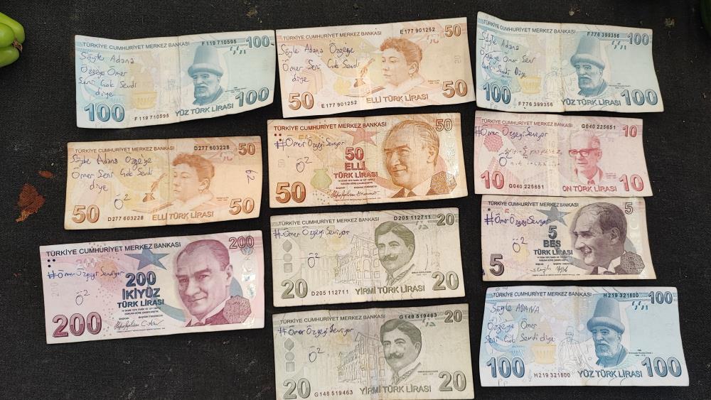 Aşkını Banknotlara Yazdı, Tüm Adana Peşlerine Düştü