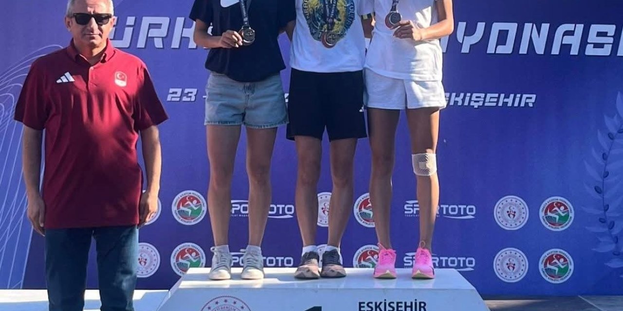 U20 Türkiye Şampiyonu Elif Akçiçek, Balkan Şampiyonası biletini aldı