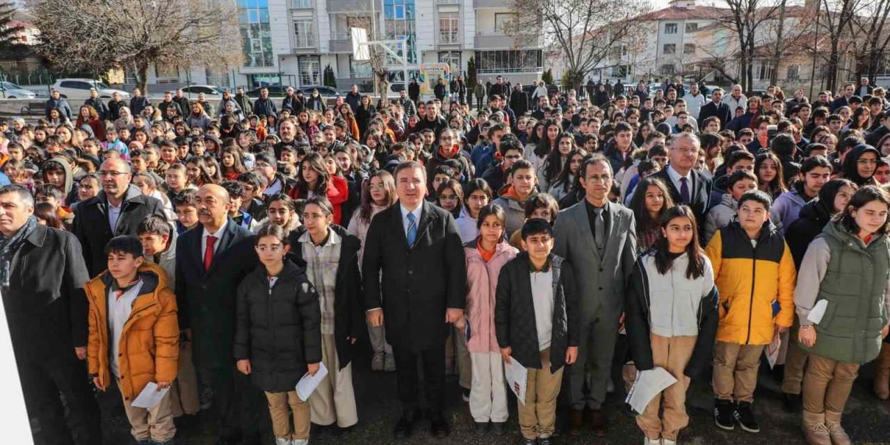 Vali Aydoğdu’ndan öğrencilere karne ve yaz tatili mesajı