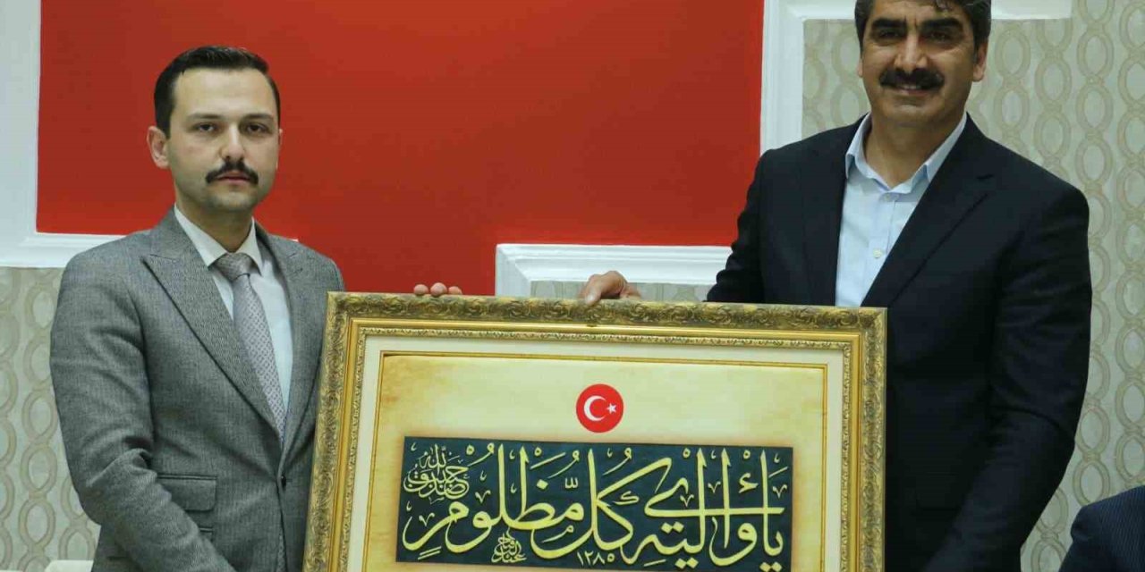 Aşkale Kaymakamı Emre Oğuztürk’e duygu dolu veda