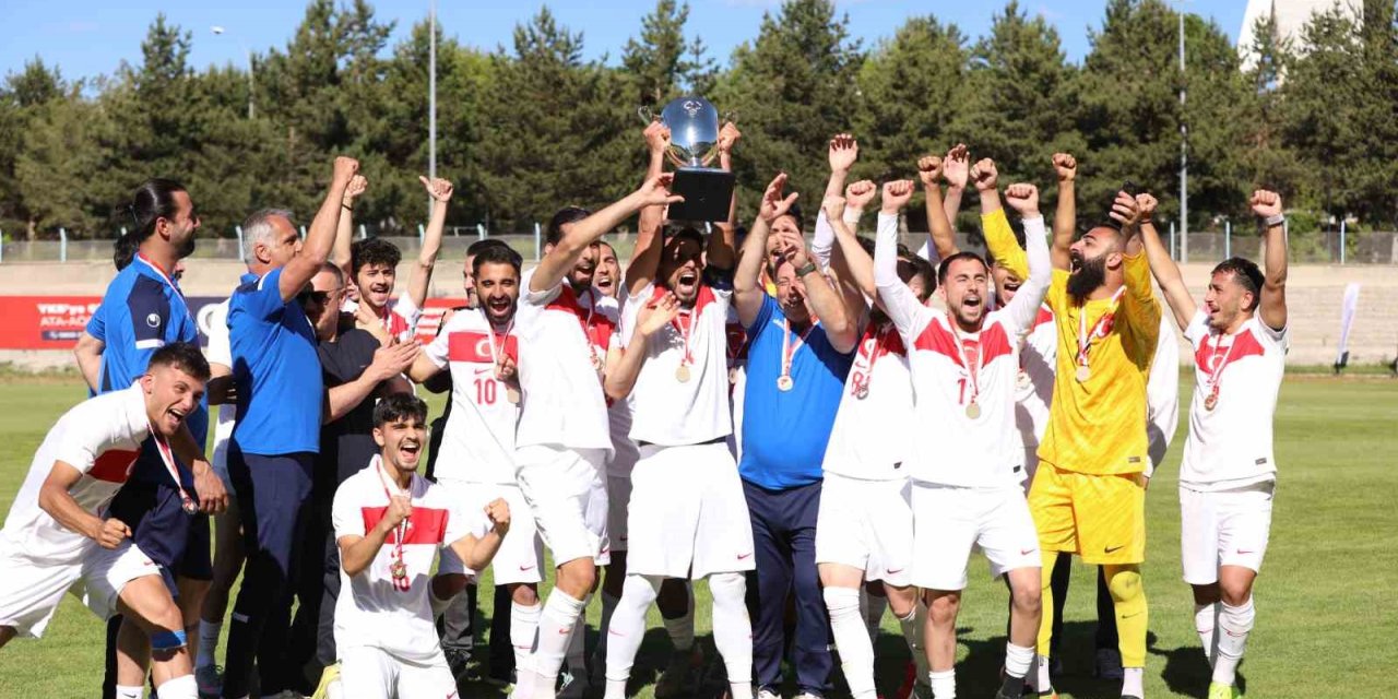 UEFA Regions’ Cup Bölgeler Karması şampiyonu İstanbul oldu