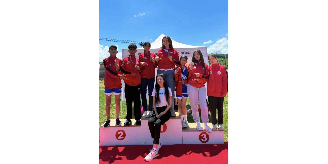 Aşkaleli sporcular Ordu’da Türkiye yarı finallerine yükseldi