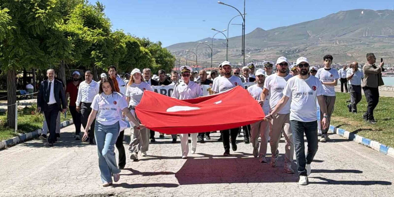 Tatvan’da Kabotaj Bayramı’nın 100. yılı kutlandı