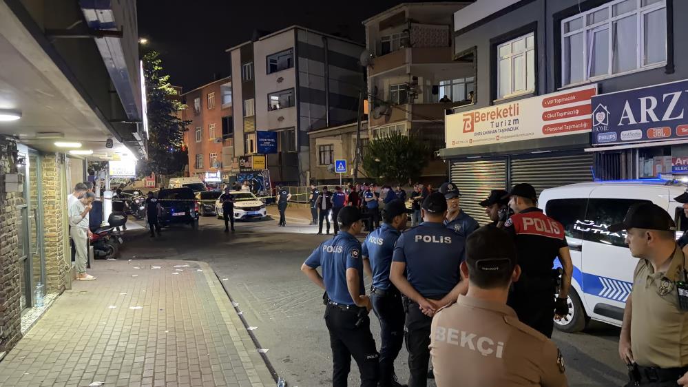 Kocaeli'de silahlı kavga: Kurşunlar yoldan geçen vatandaşa isabet etti