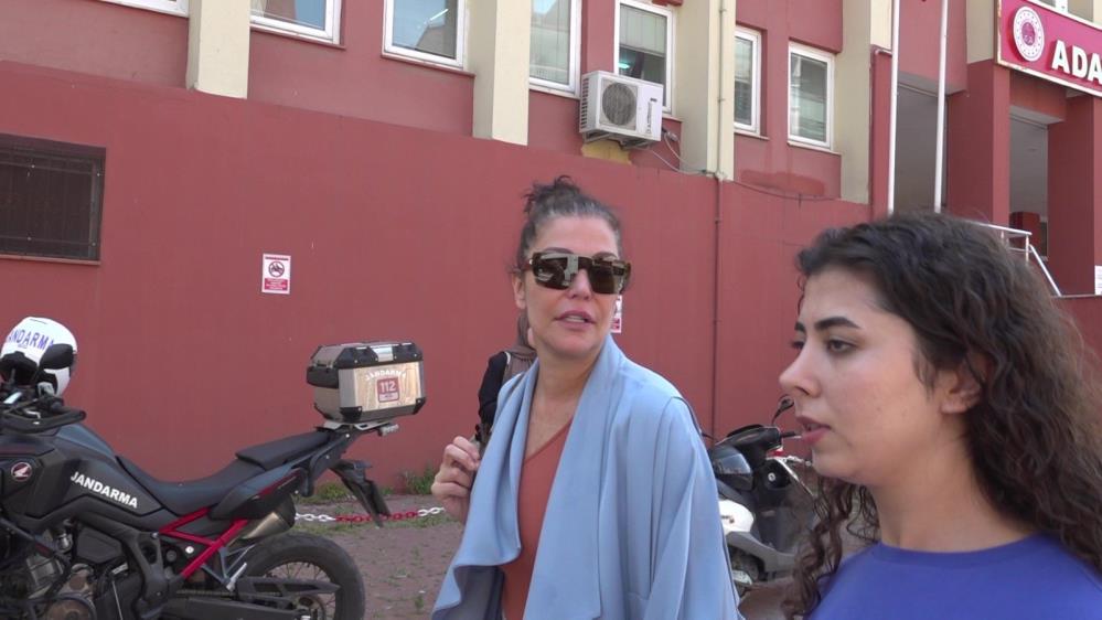 Deniz Akkaya'nın kaldığı villada kriz: Polis eşliğinde tahliye edildi