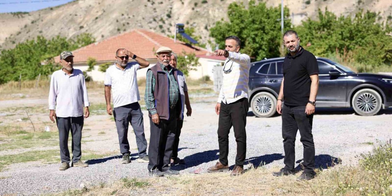 Akçadağ Belediye Başkanı Ulutaş mahallelerde çalışmaları inceledi