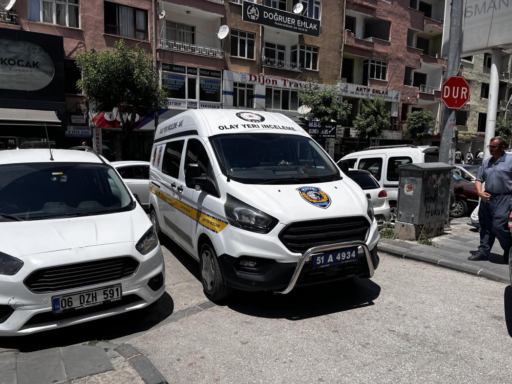 Otel Odasında Acı Son: 53 Yaşındaki Adam Ölü Bulundu