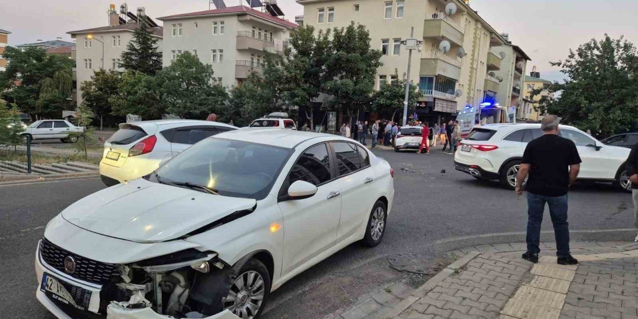 Bingöl’de trafik kazası: 2 yaralı