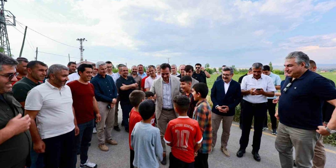 Vali Karakaya ve Mülkiye Başmüfettişlerinden Ahlat’a ziyaret