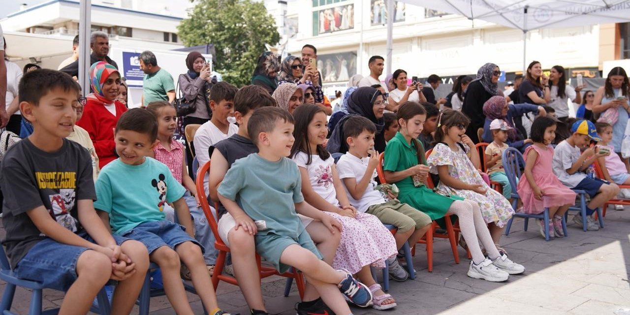 Erzincan Yaşayan Miras Şöleni ziyaretçilerini ağırlamayı sürdürüyor
