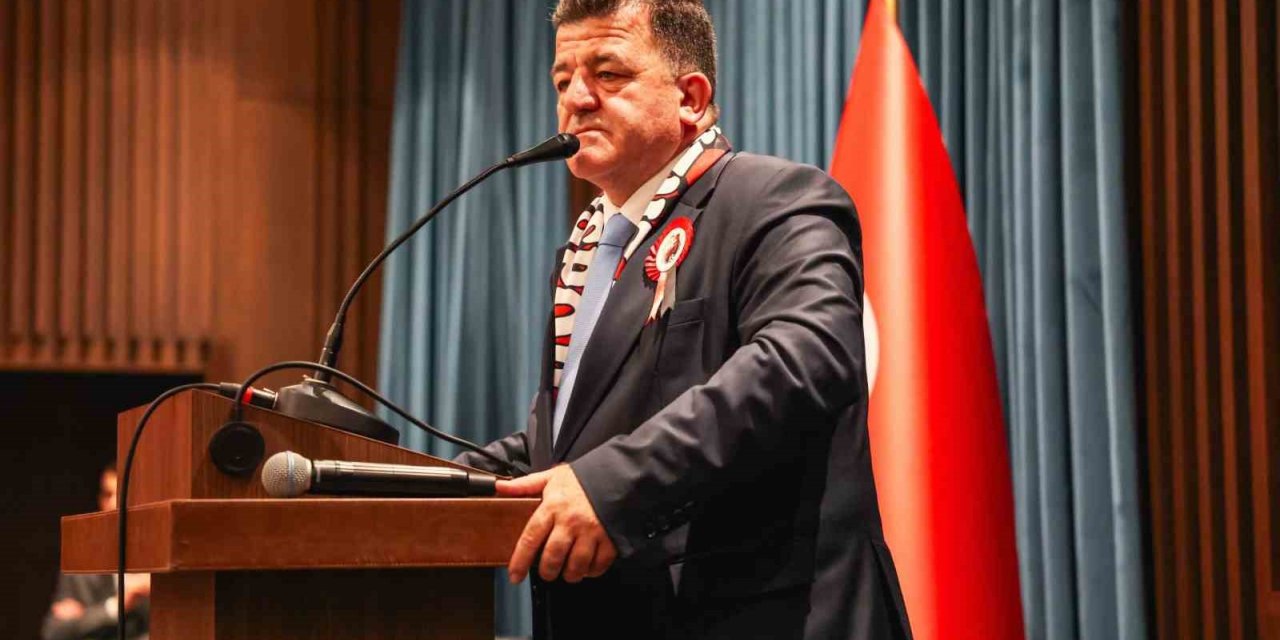 Erzincanspor şirketleşti: Kongrede oy birliğiyle yeni dönem başladı