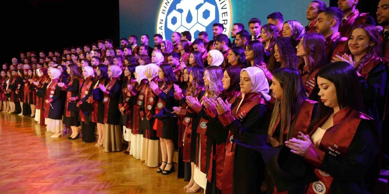 EBYÜ Tıp Fakültesinde mezuniyet başarı sıralaması kriterleri değişti