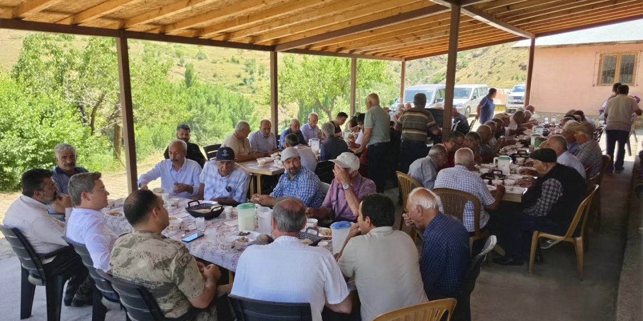 Kemaliye’de gönül buluşması