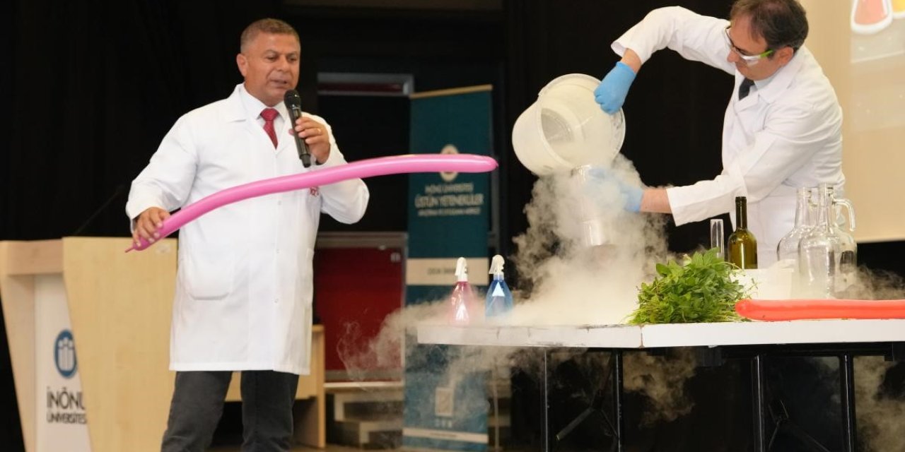 İnönü Üniversitesi’nde bilim yaz kampı başladı
