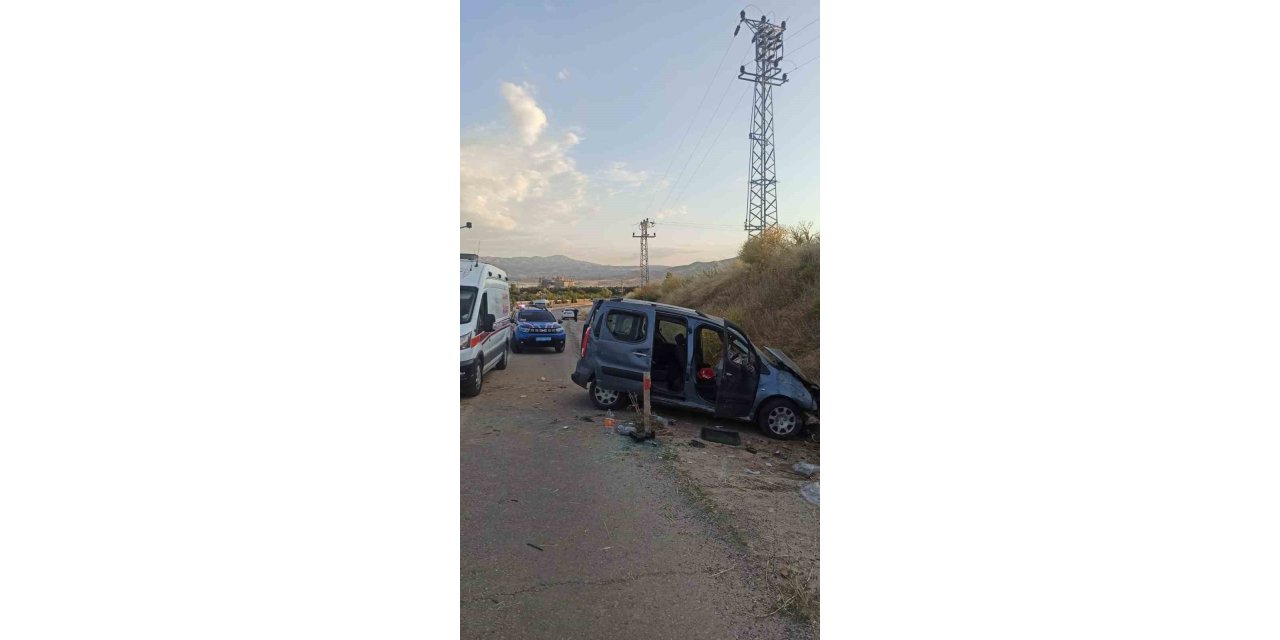 Elazığ’da trafik kazası: 4 yaralı