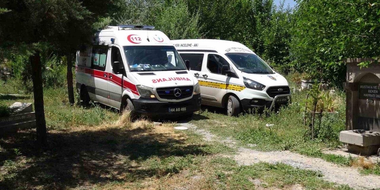 71 yaşındaki şahıs mezarlıkta ölü bulundu