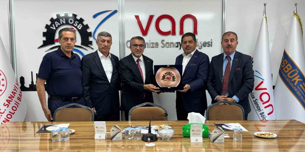 İş dünyası Van OSB’de buluştu: Bölgesel kalkınma ve ulaşım ağları masaya yatırıldı