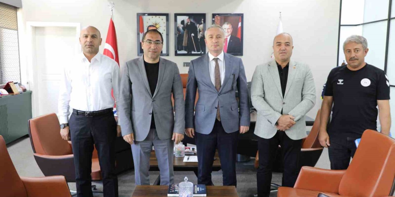 Ağrı’da AGAH Spor Okulları Projesi ile okullar spor merkezine dönüşecek