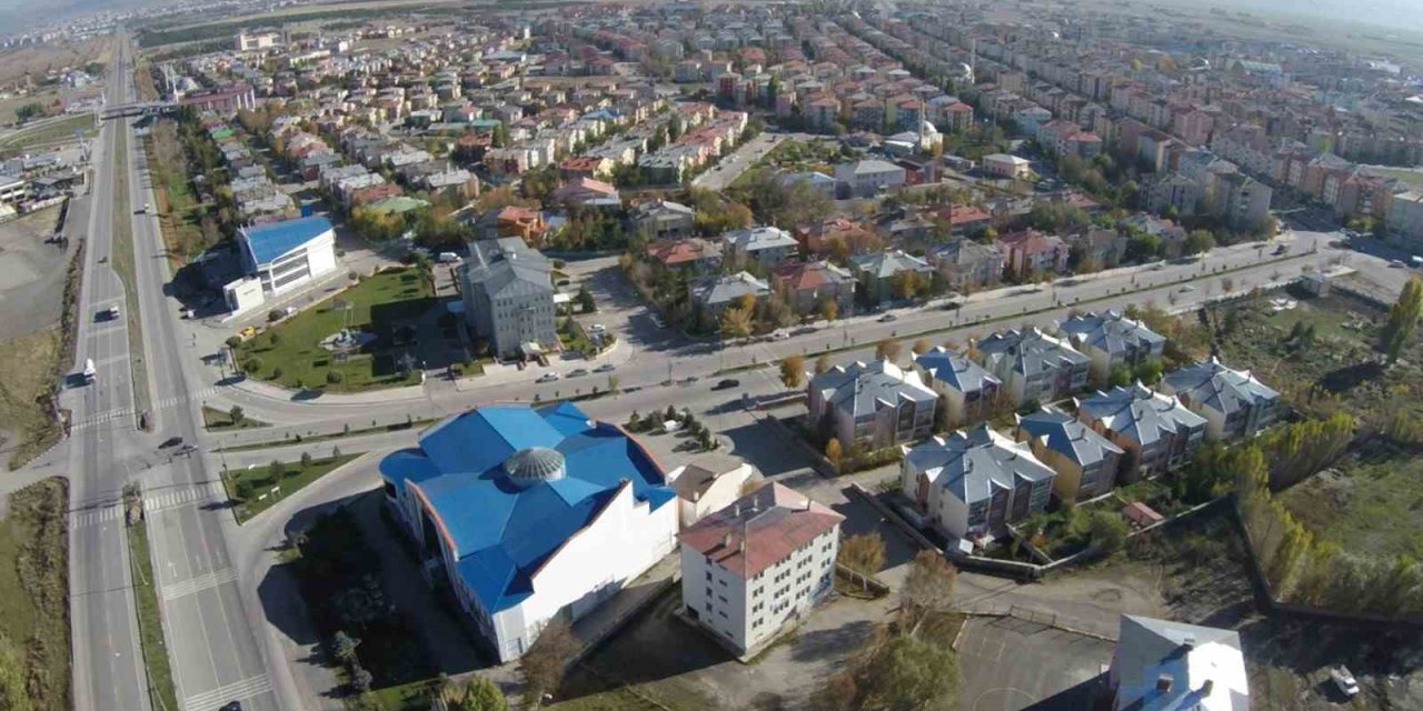 Aziziye Meclisi’nden kentsel dönüşüm ve 30 bin tonluk lisanslı depo kararı