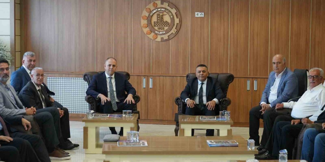 Sadıkoğlu’ndan ihracatçı birliklerine logo ve marka çağrısı