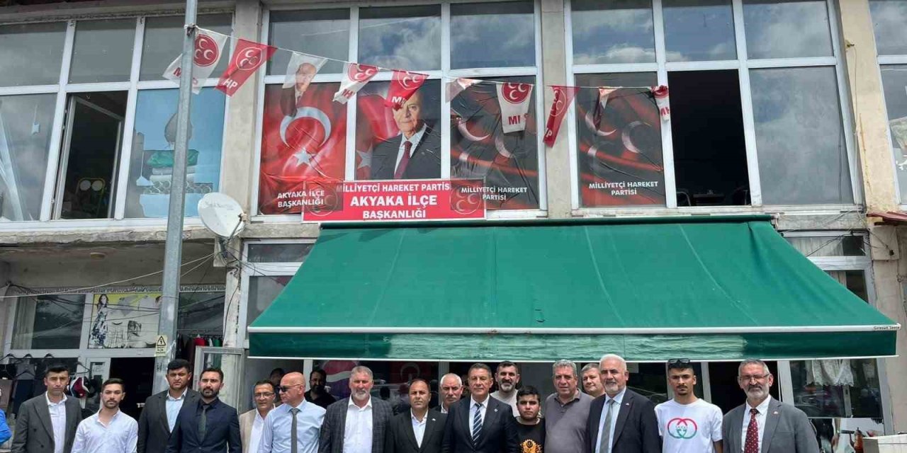 MHP Akyaka’da güven tazeledi: Erhan Aktaş yeniden ilçe başkanı seçildi