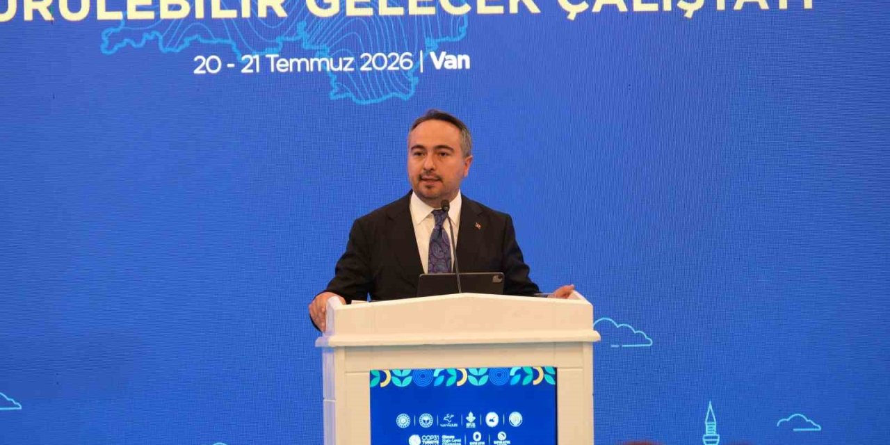 Bakan Yardımcısı Burak Demiralp: "Van Gölü’nde yılların biriktirdiği kirlilik yüküne neşter vurduk"