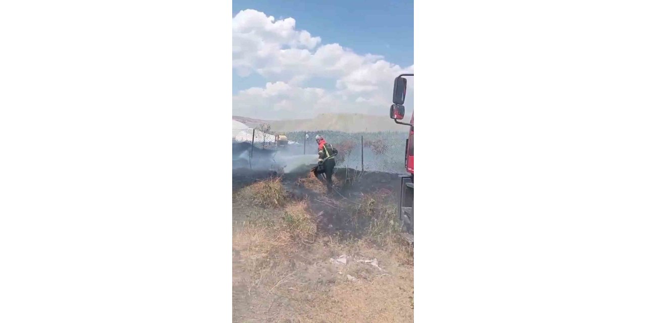 Bingöl’de çıkan bahçe yangını büyümeden söndürüldü