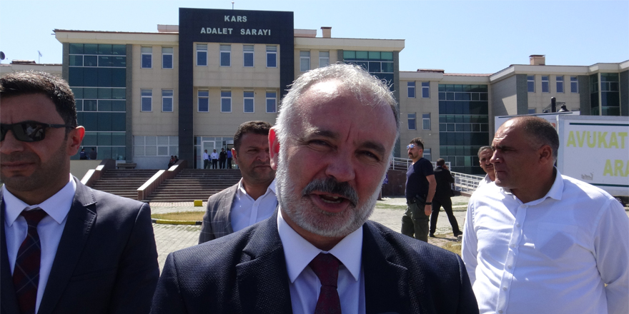 Kars Belediye Başkanı Ayhan Bilgen, Kars Adliyesinde ifade verdi