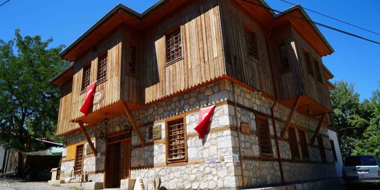 "Orda Bir Köy Var Uzakta" şiirinin ilham kaynağı Apçağa ziyaretçilerini ağırlıyor