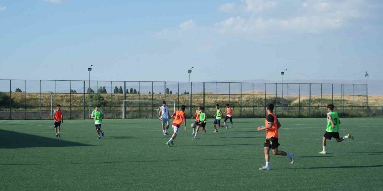 Muşspor, bin sporcu arasından yıldız adayları seçiyor