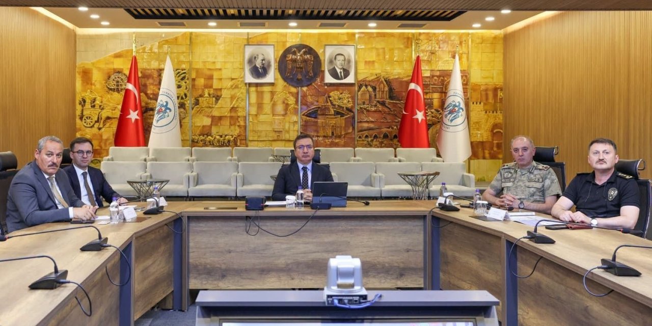 Erzincan’da spor organizasyonları öncesi güvenlik önlemleri ele alındı