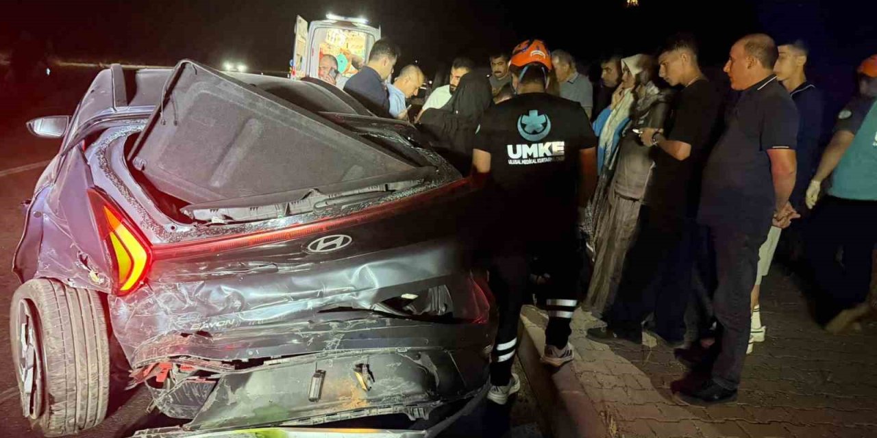 Bingöl’de iki otomobil çarpıştı: 4 yaralı