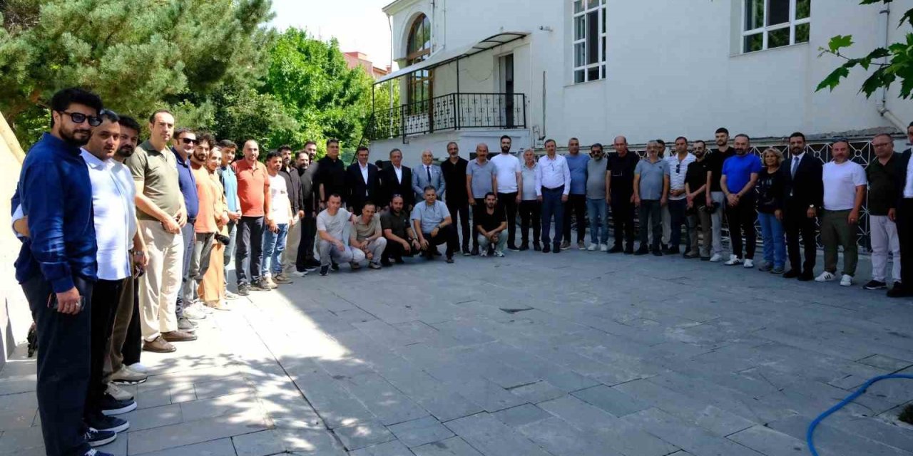 Erzincan TSO Başkanı Ahmet Tanoğlu: "Basın, Erzincan’ın gören gözü ve işiten kulağıdır"