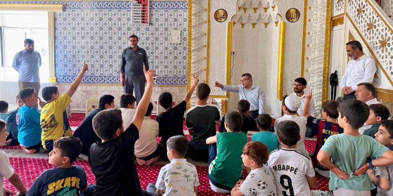 Van’da Yaz Kur’an kurslarında eğitim süreci yakından takip ediliyor