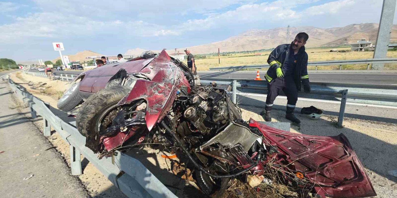 Van’da trafik kazası: 4 yaralı