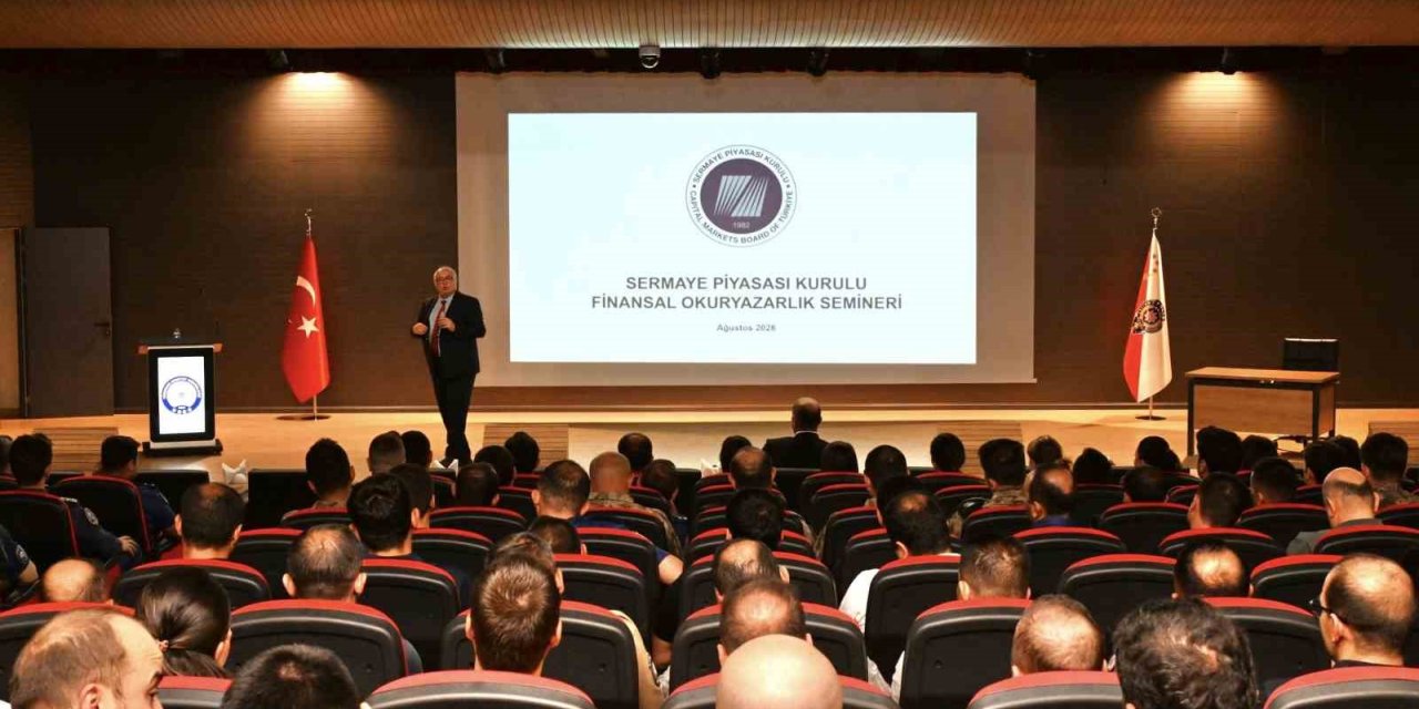 Erzurum’da polise "Finansal Okuryazarlık" semineri