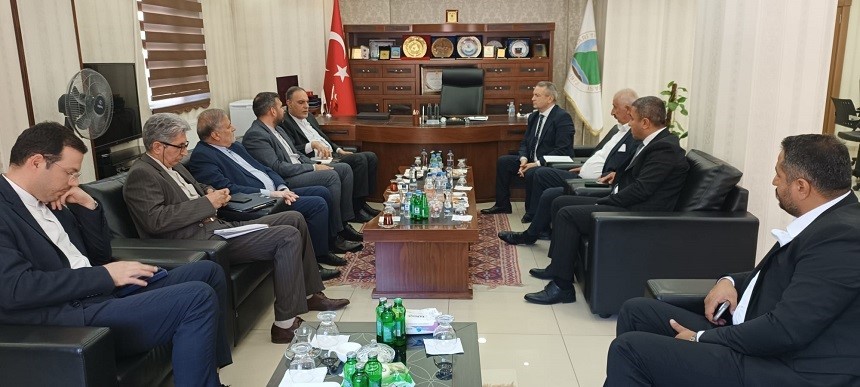 İran Büyükelçisi Habibollahzadeh’ten Hakkâri’de ekonomi temasları