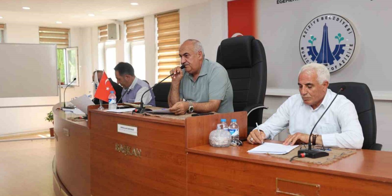 Aziziye Belediye Meclisi’nden vefa örneği